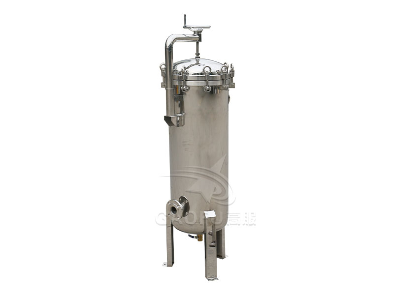 多袋式過濾機(jī) 多袋式過濾機(jī)