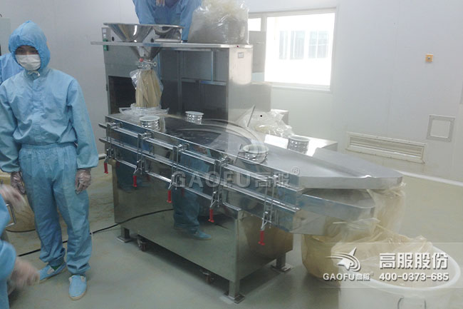 顆粒直線篩客戶(hù)現(xiàn)場(chǎng)